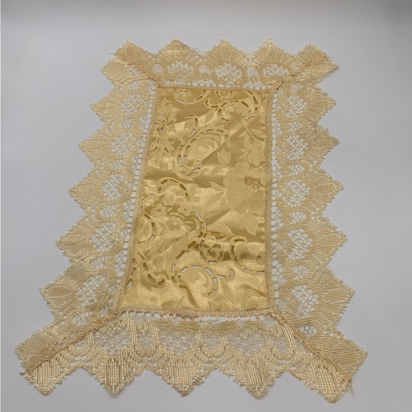 Set Of 4 Antique Italian Style Champagne Gold Motif Lace Furniture Runner Doily - Picture 4 of 11